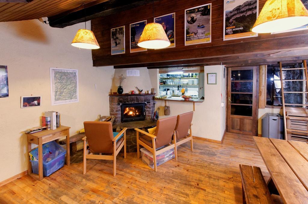 Refugi Rural Vall De Siarb Hostel Llagunes Exterior photo